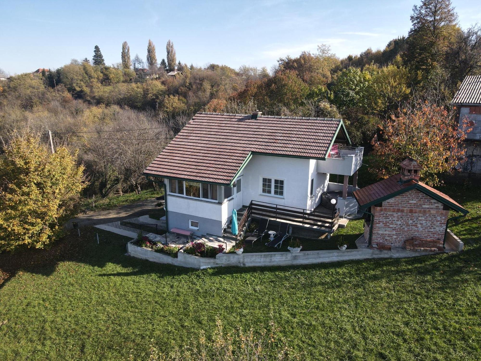 Apartament Kuca Za Odmor Jurino Gnijezdo Jarki Horvaticevi Zewnętrze zdjęcie
